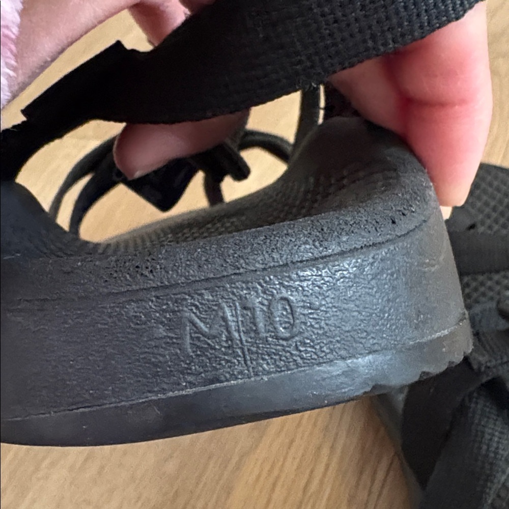 Preowned Chaco sandals- Size 10 - Picture 3 of 4